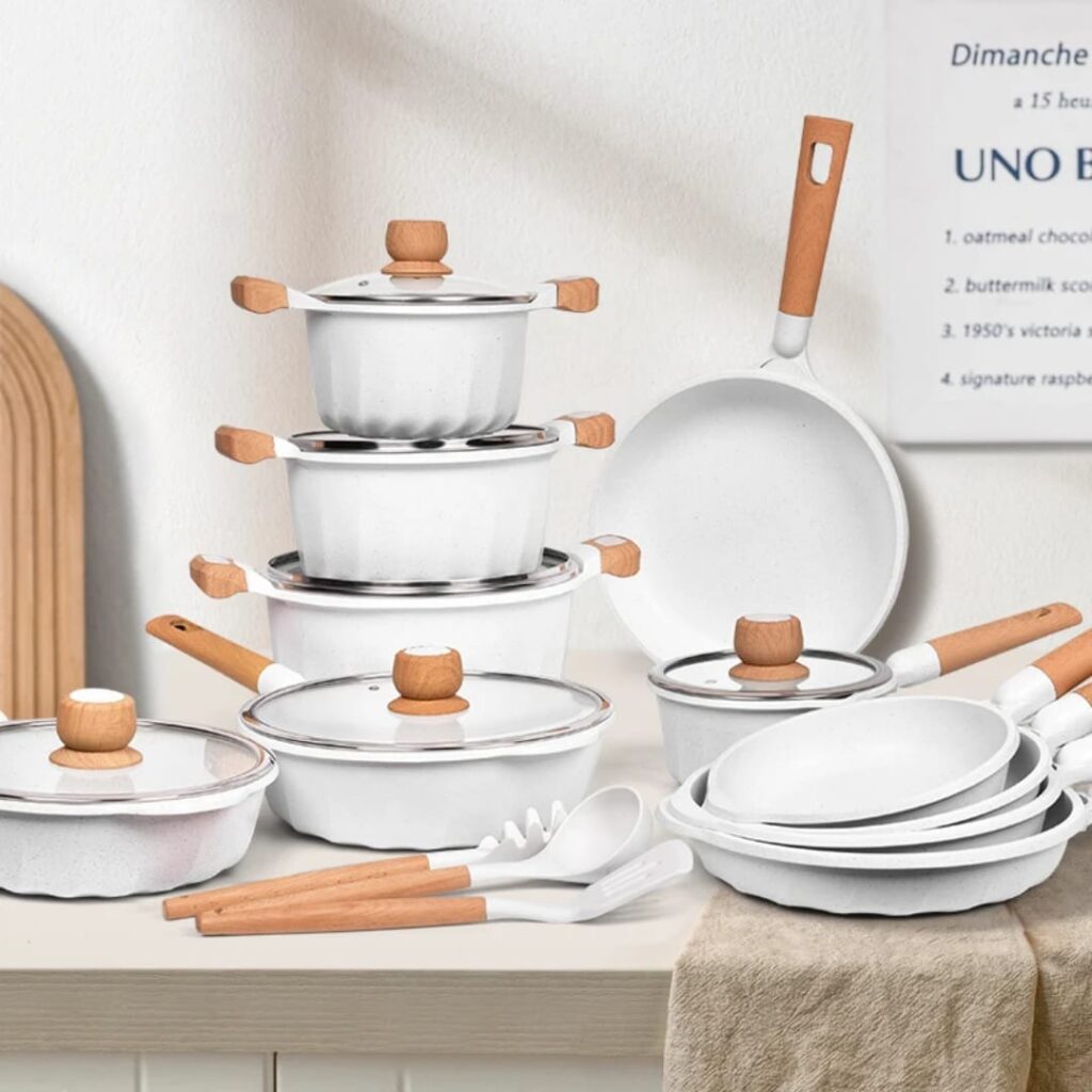 3. Superior Materials, Made to Last
Italy has long been a leader in metallurgy and material innovation. We use:

Medical-grade aluminum for lightweight yet professional heat conduction

Reinforced diamond-infused nonstick coating developed in Italian labs

Natural, non-toxic materials free from PFOA, PFAS, and other harmful chemicals

👩‍🍳 Experience premium Italian materials with our Diamond-Crafted 10-Piece Collection.