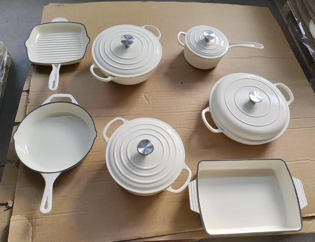 Emirad Morgan 19*9cm Milk pot (3.11kg) 25*11cm Casserole(4.67kg) 27*11cm - Image 9