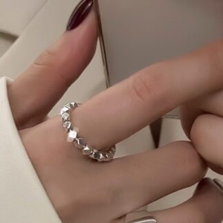 Silver-Containing Ring – 030