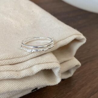 Silver-Containing Ring – 060
