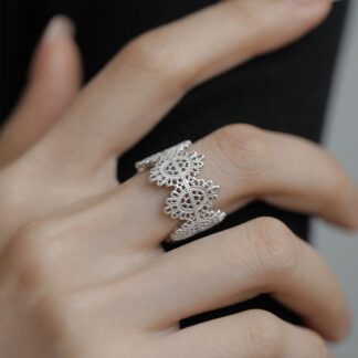 Silver-Containing Ring – 120